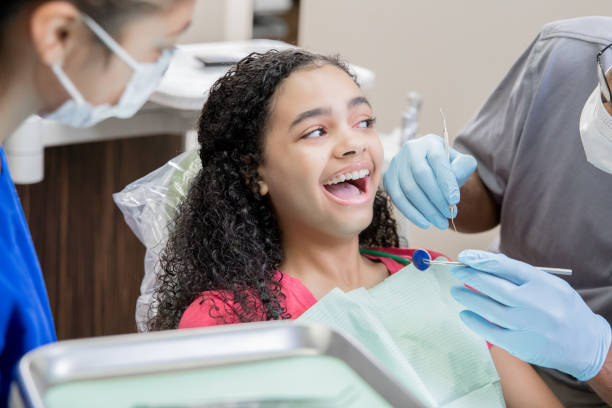 Best Cosmetic Emergency Dentistry in Greenbriar, FL